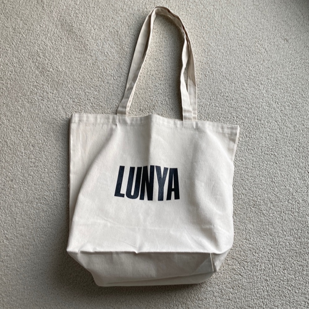 Lunya canvas soft tote